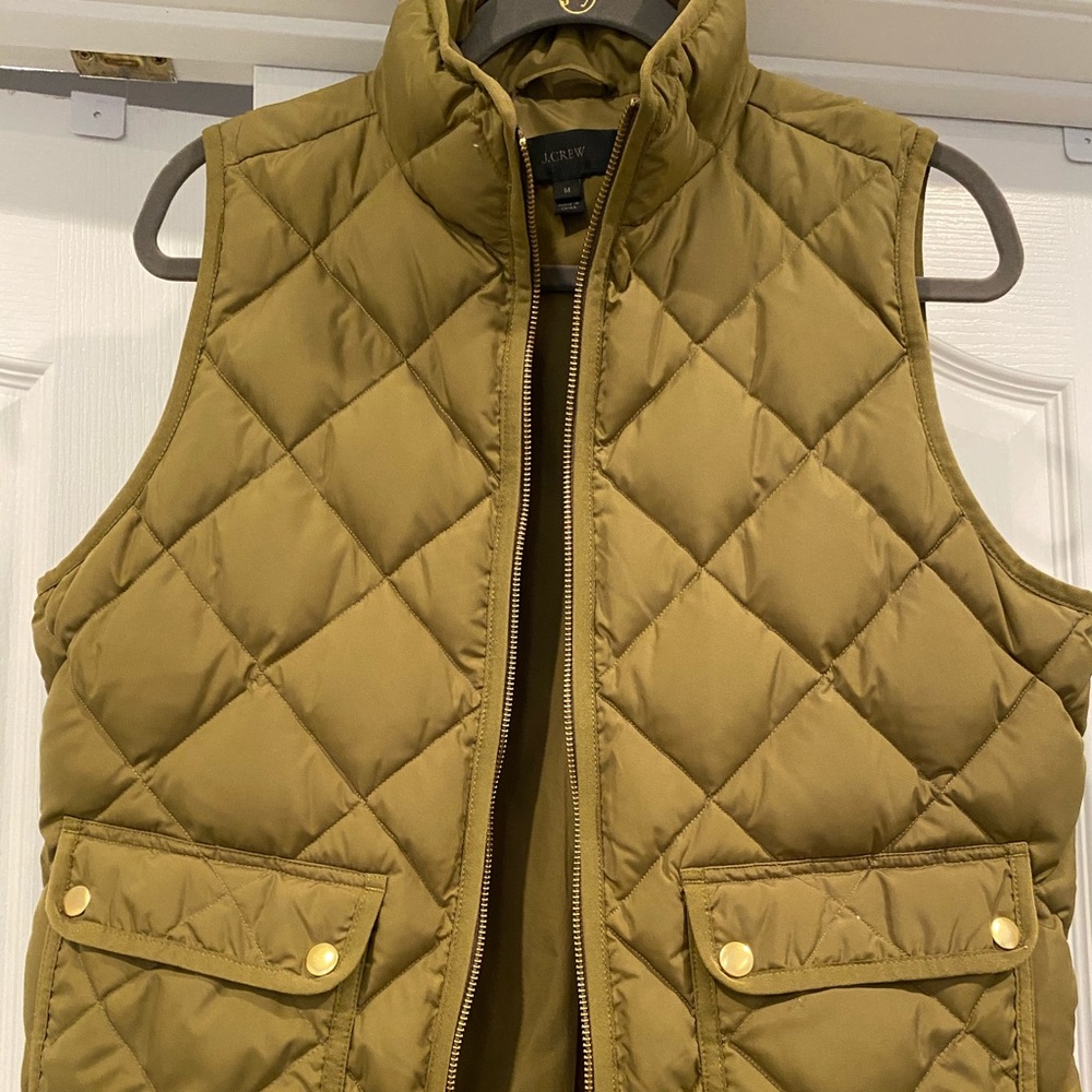 J. Crew army green quilted vest-never worn